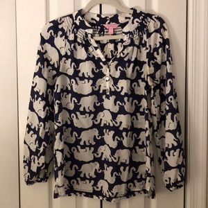 Lilly Pulitzer Elsa in Navy tusk in sun
